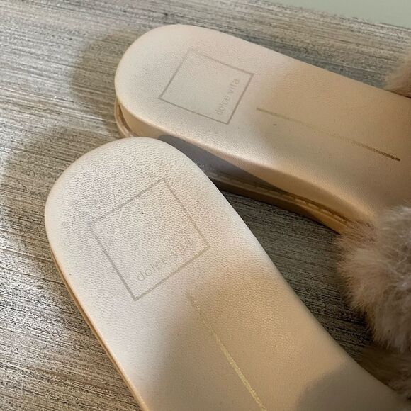 Dolce Vita Furry Sandals - Picture 6 of 6